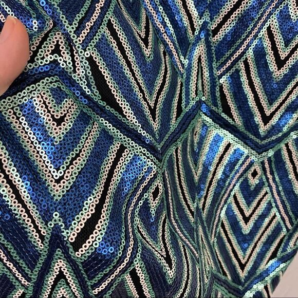 Charlotte Russe Geometric Sequins Dress Size Medium - Picture 4 of 11